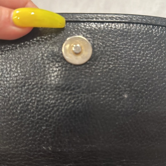 MCM authentic sling bag made in Germany in EUC minor tarnish ON gold metal - Picture 11 of 11